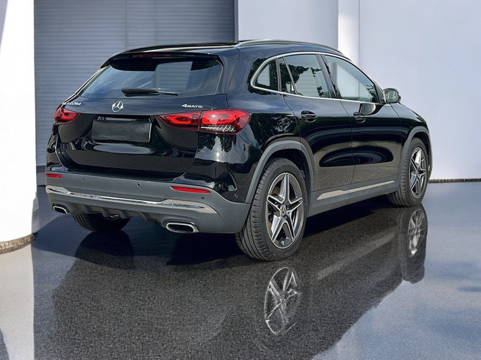 Mercedes-Benz GLA 220 d 4MATIC AMG line - foto 7