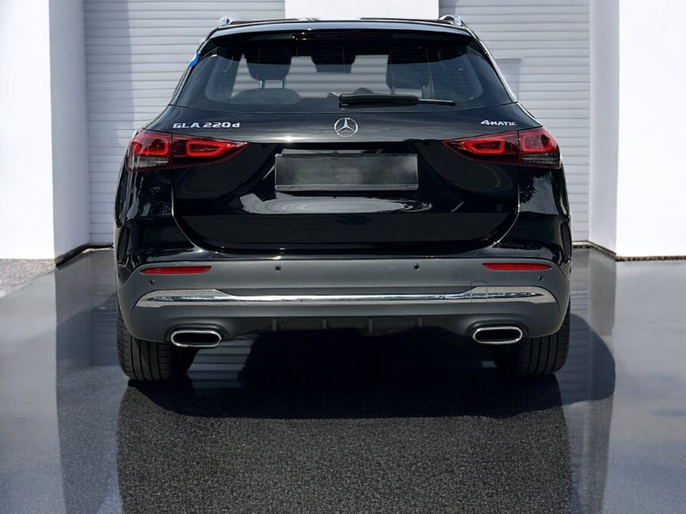 Mercedes-Benz GLA 220 d 4MATIC AMG line - foto 6