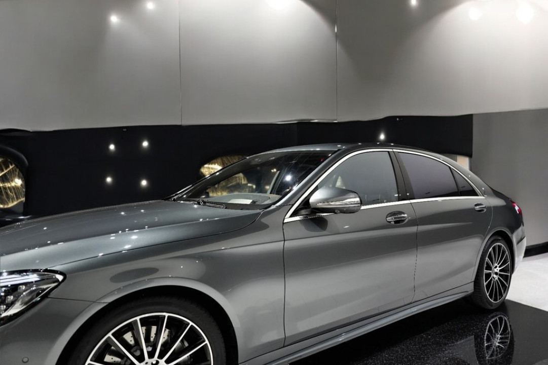 Mercedes-Benz S 560 4MATIC Long AMG Line - foto 8