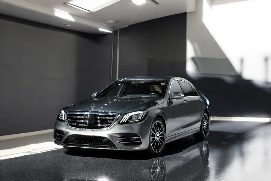 Mercedes-Benz S 560 4MATIC Long AMG Line - foto 7