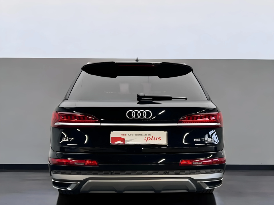 Audi Q7 55 TFSIe quattro tiptronic S-Line (3)