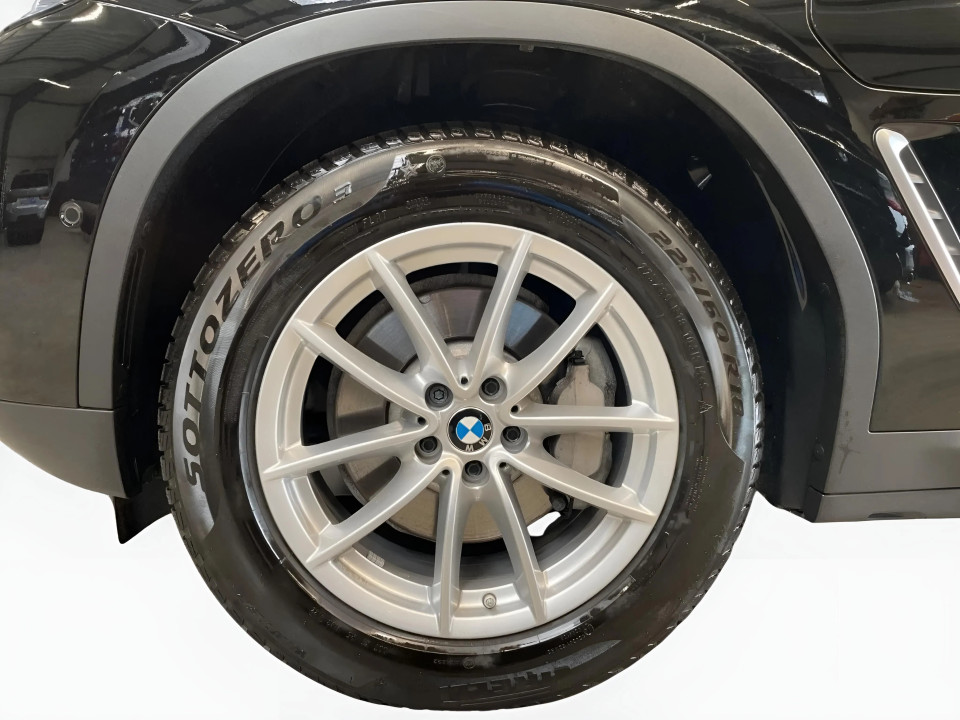 BMW X3 xDrive 30e - foto 24