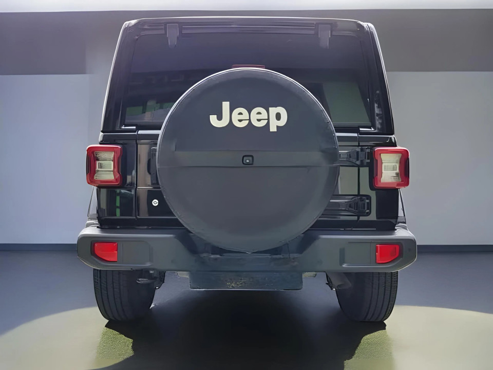 Jeep Wrangler Sahara - foto 6