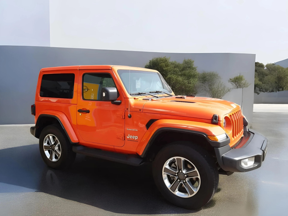 Jeep Wrangler Sahara 2.0 T (2)