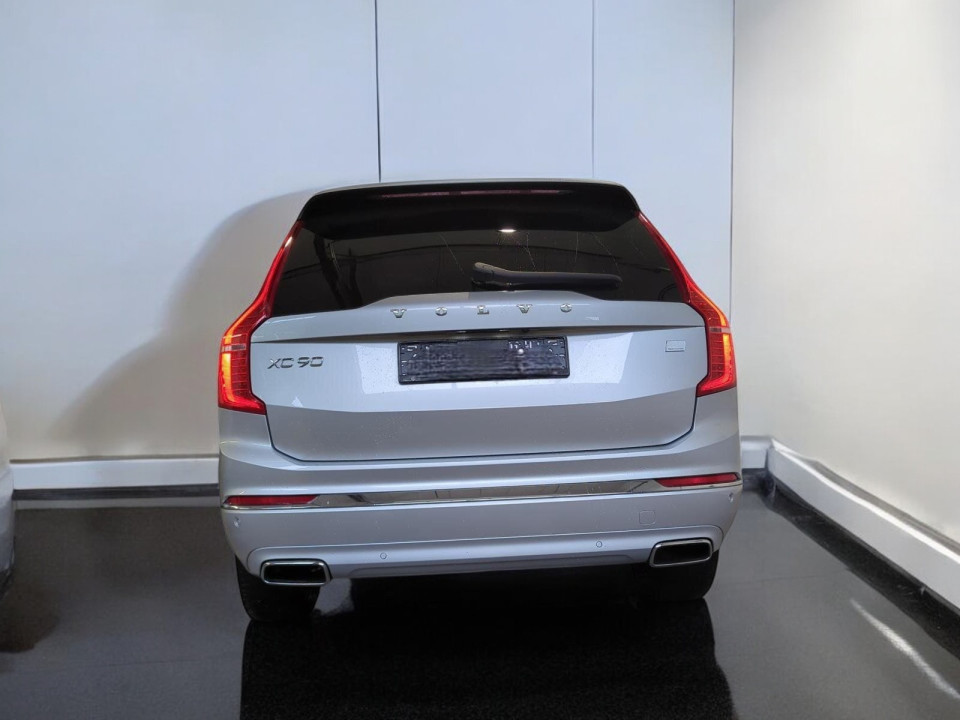 Volvo XC 90 Recharge T8 Inscription Expression (5)