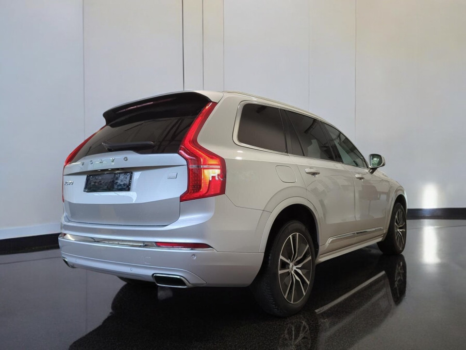 Volvo XC 90 Recharge T8 Inscription Expression (4)