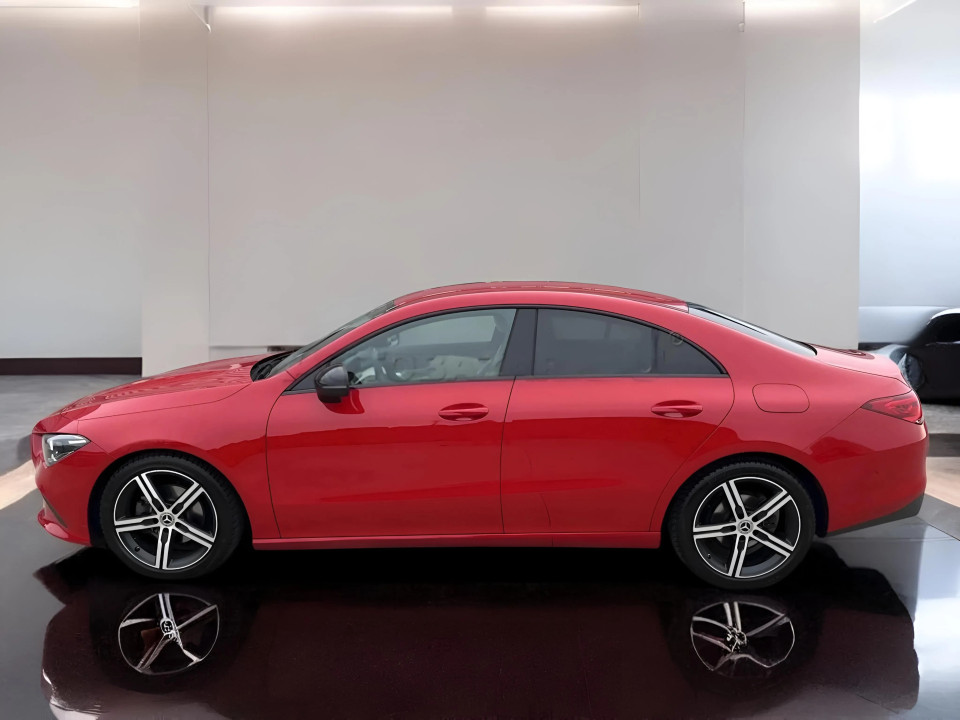 Mercedes-Benz CLA 180 - foto 7