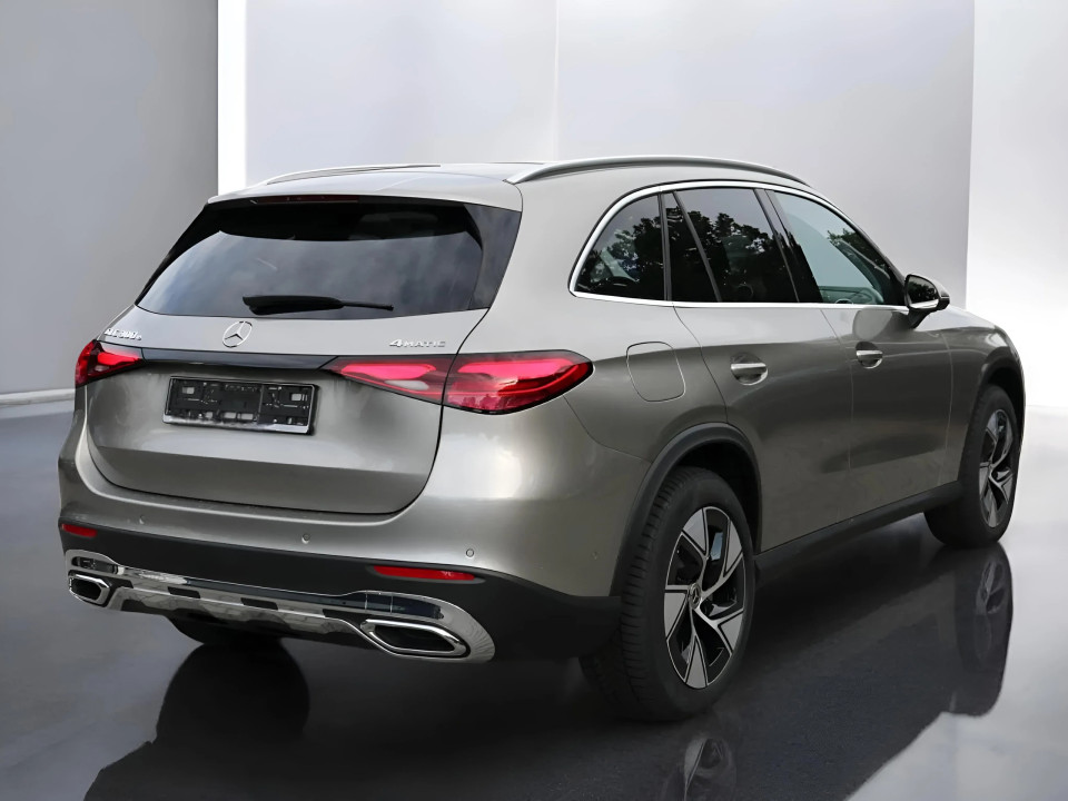 Mercedes-Benz GLC SUV 300e 4MATIC (3)