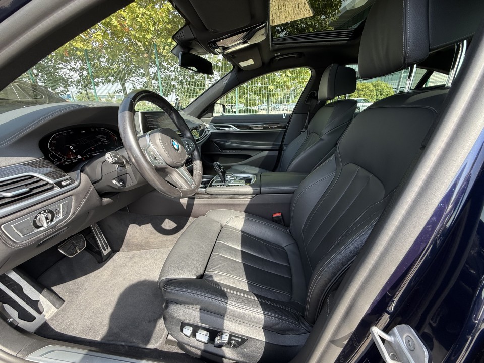 BMW Seria 7 730d xDrive M-Sport - foto 11