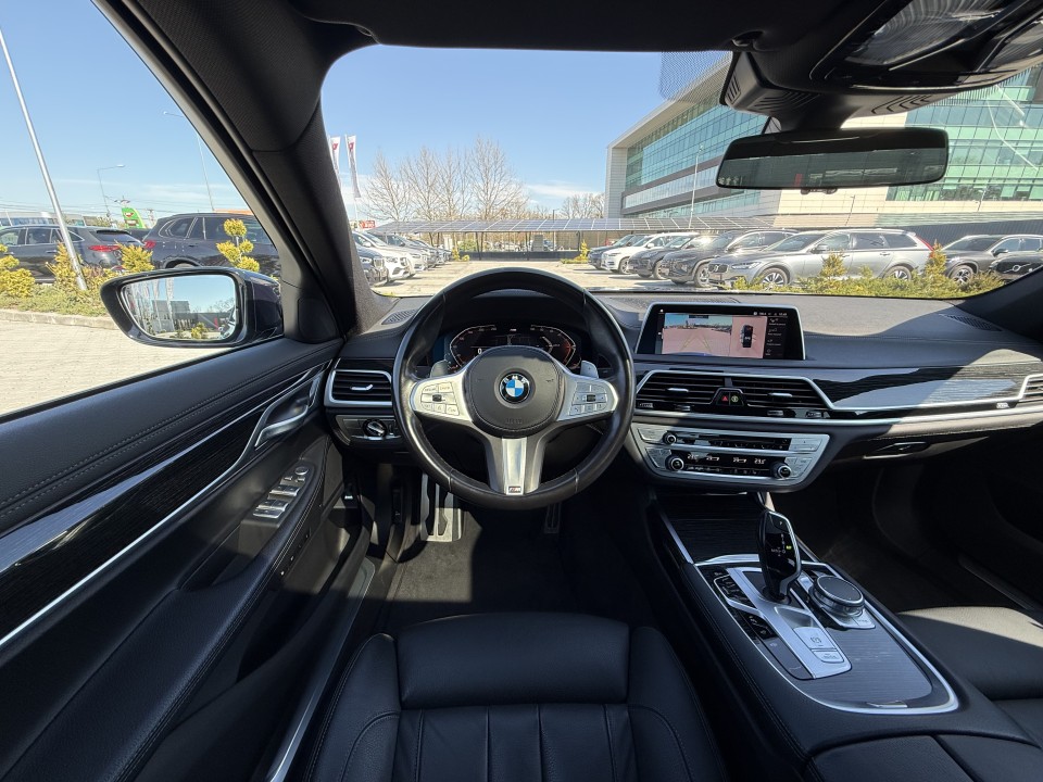 BMW Seria 7 730d xDrive M-Sport - foto 22