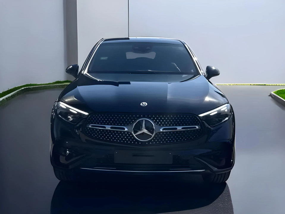 Mercedes-Benz GLC Coupe 300e 4MATIC - foto 8