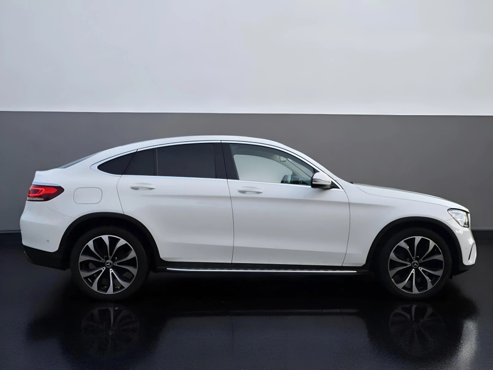 Mercedes-Benz GLC Coupe 200d 4MATIC (2)