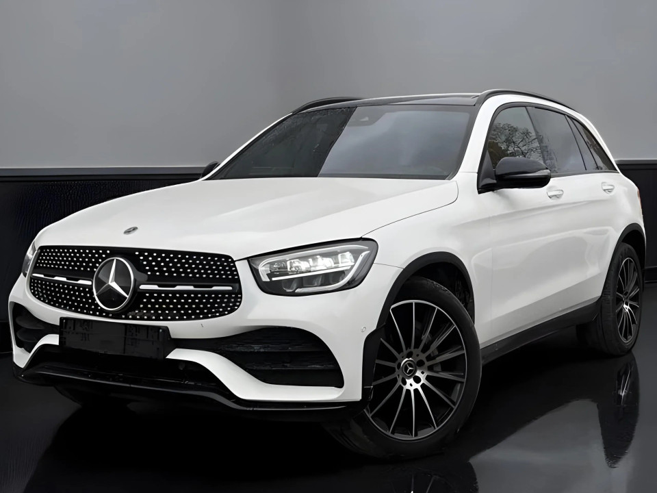 Mercedes-Benz GLC 300d 4MATIC AMG Line (2)