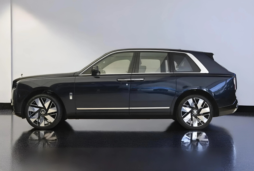 Rolls-Royce Cullinan Series II (3)