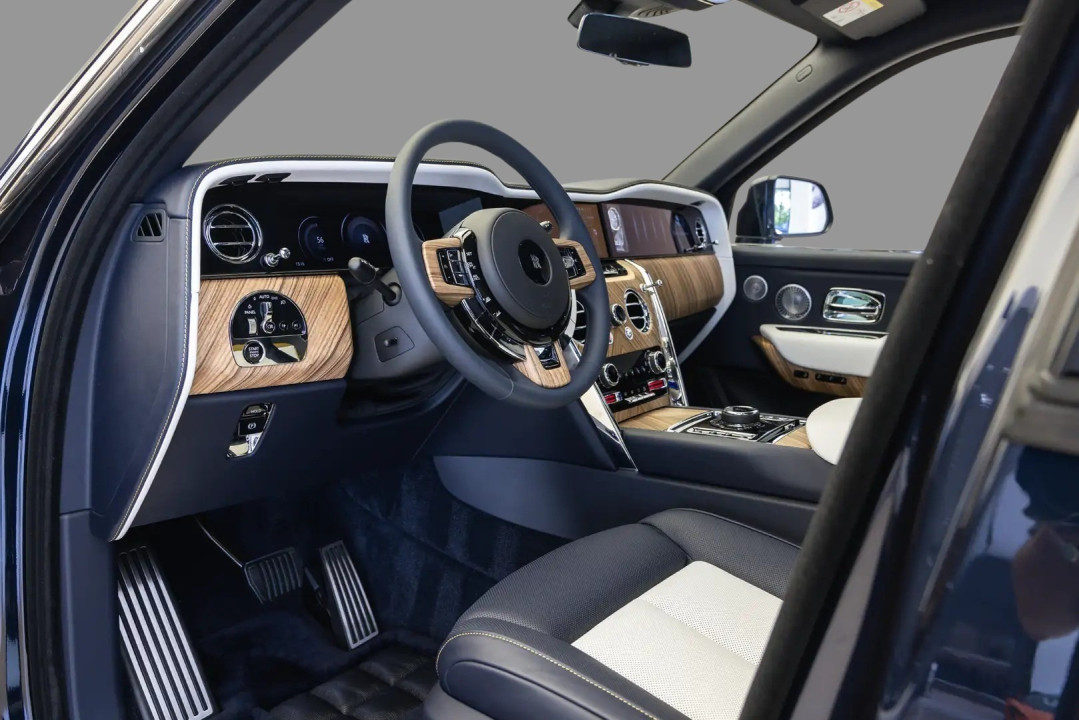 Rolls-Royce Cullinan Series II - foto 8