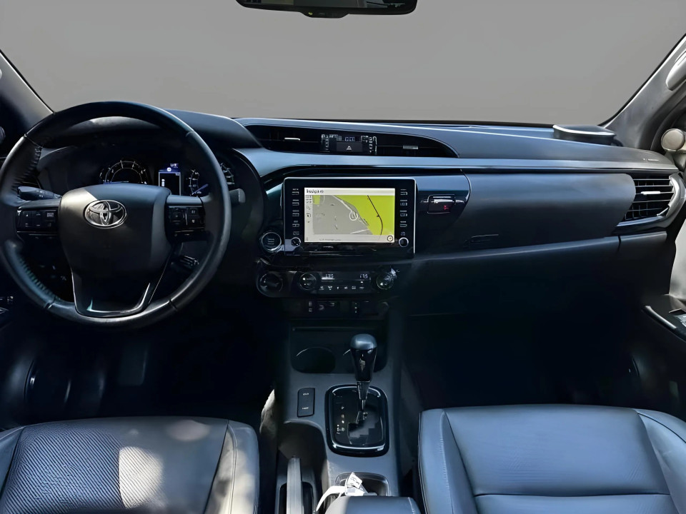 Toyota Hilux 2.8D Invincible - foto 9