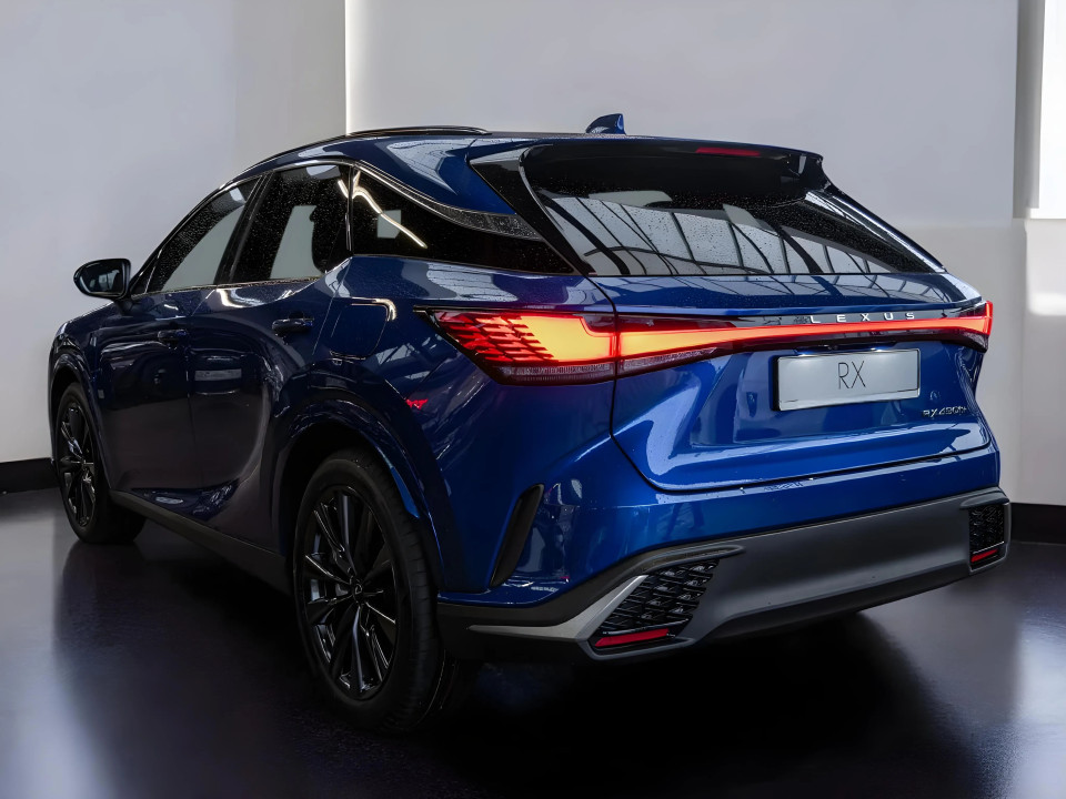 Lexus Seria RX 450h+ F SPORT Design (5)