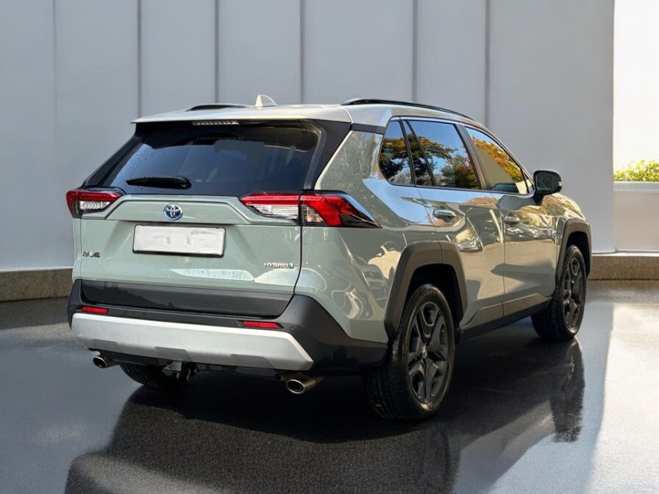 Toyota RAV4 2.5 4x4 Hybrid Adventure (3)