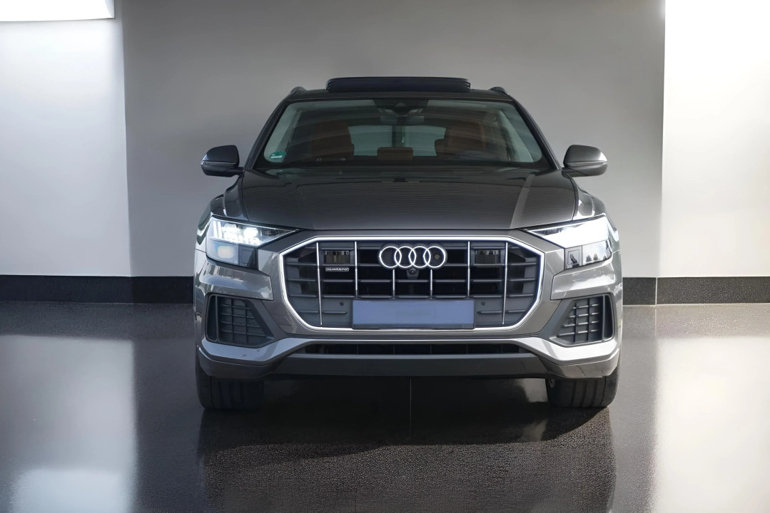 Audi Q8 50TDI quattro tiptronic (2)