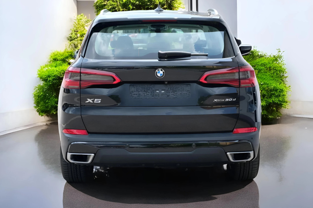 BMW X5 xDrive30d (3)