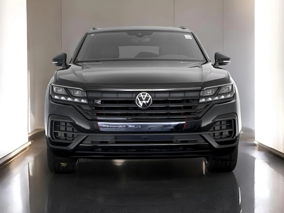 Volkswagen Touareg 3.0 TDI 4Motion R-Line (3)