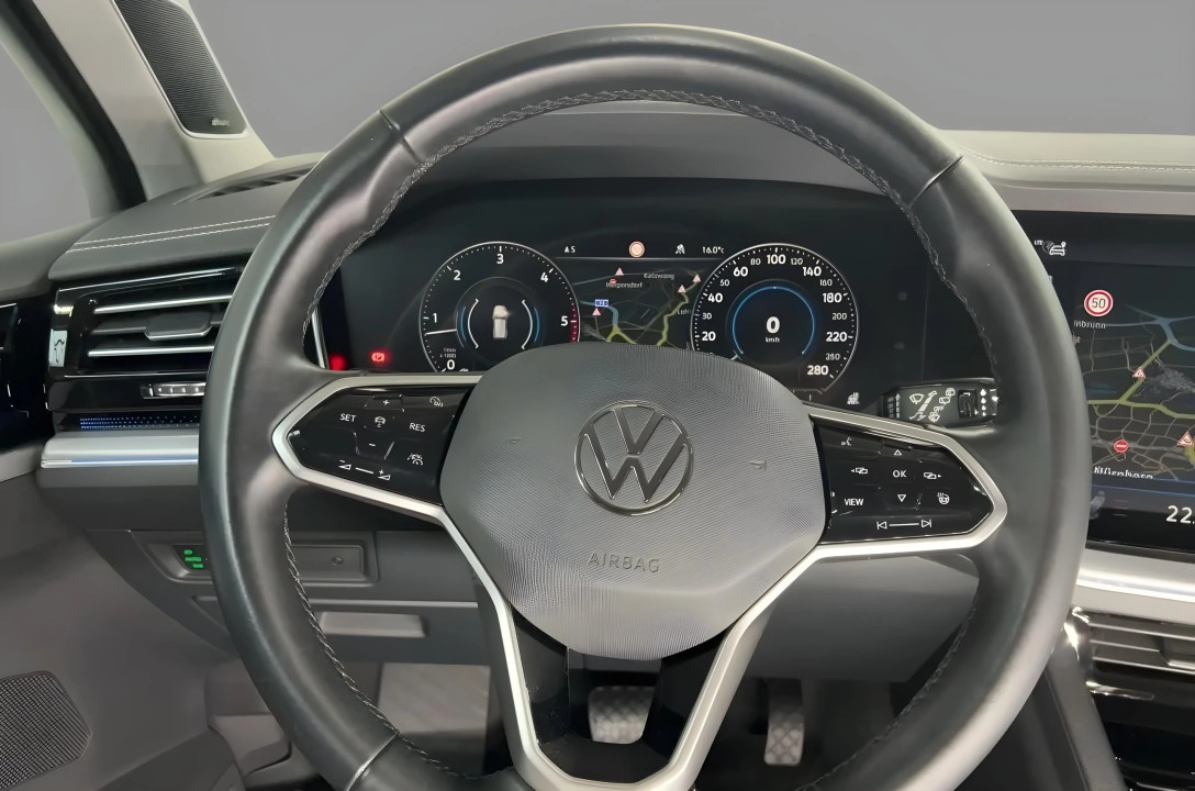 Volkswagen Touareg Elegance 3.0 V6 TDI 4Motion (5)