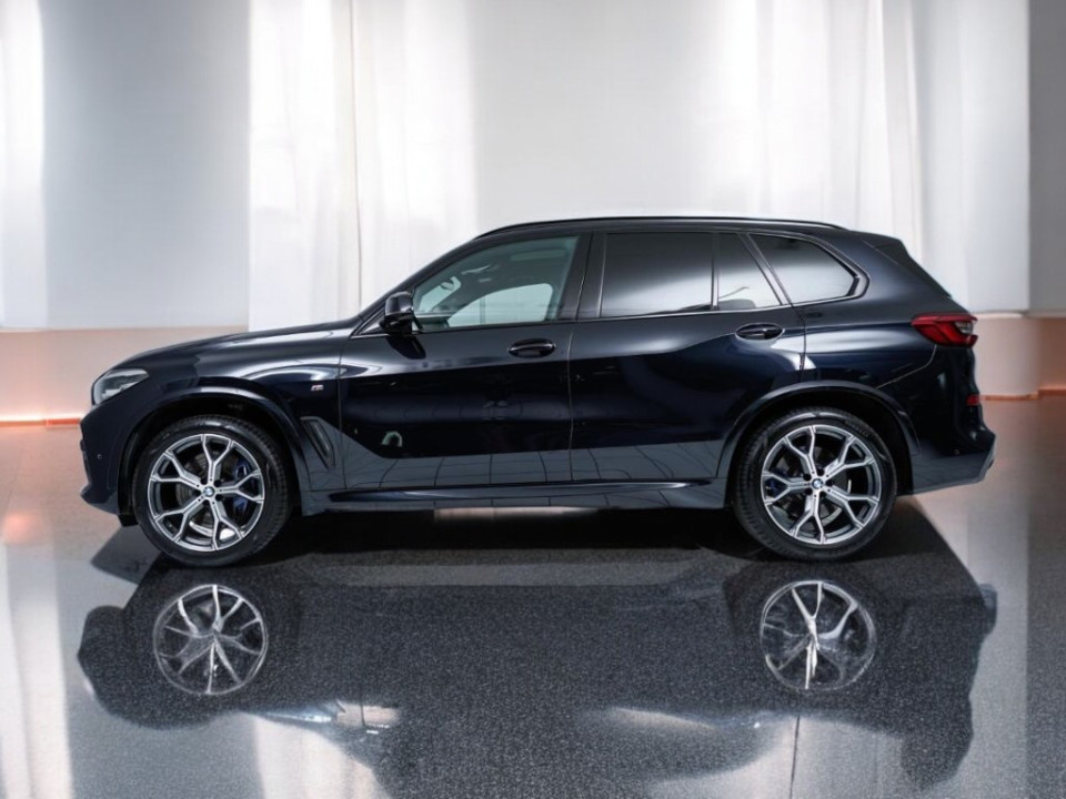 BMW X5 Xdrive 30d M (2)