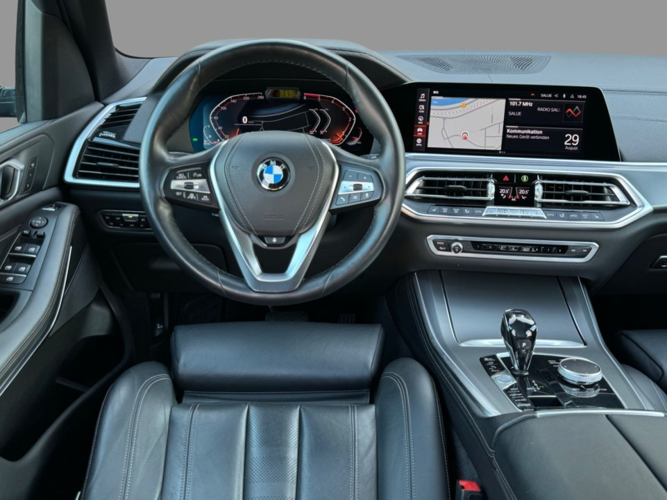 BMW X5 xDrive30d - foto 9