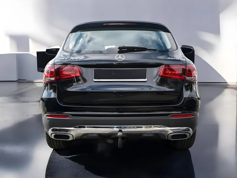 Mercedes-Benz GLC 300 e 4MATIC (5)