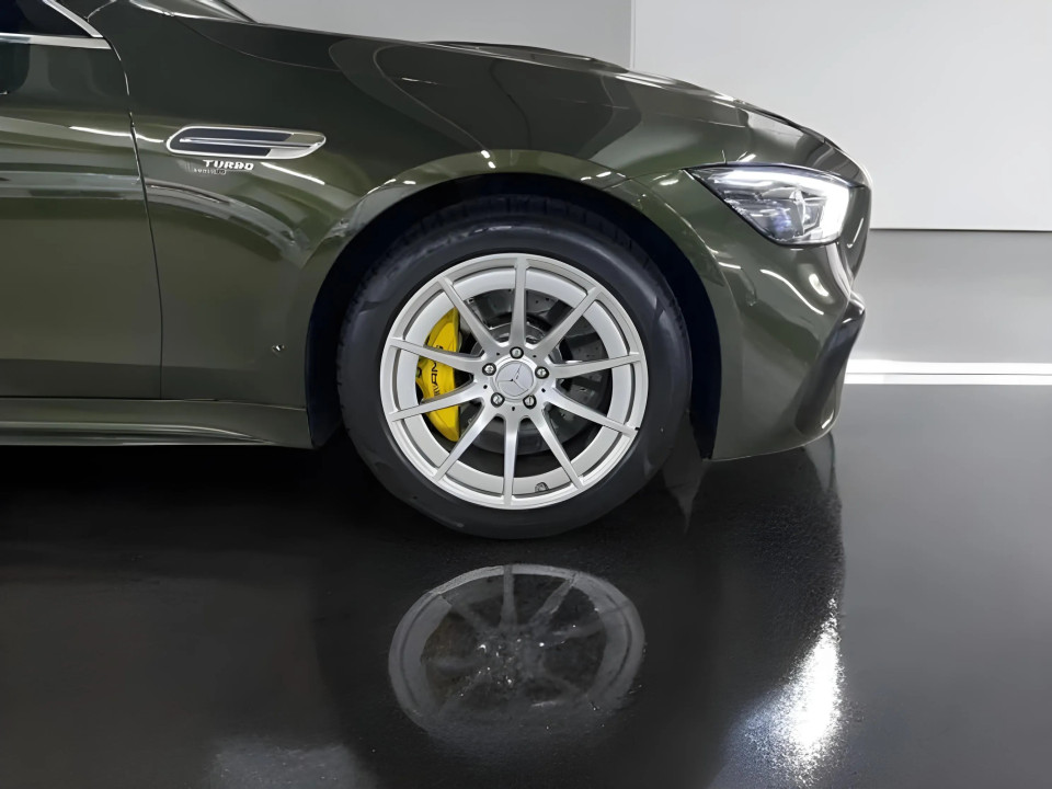 Mercedes-Benz AMG GT 53 4MATIC - foto 13