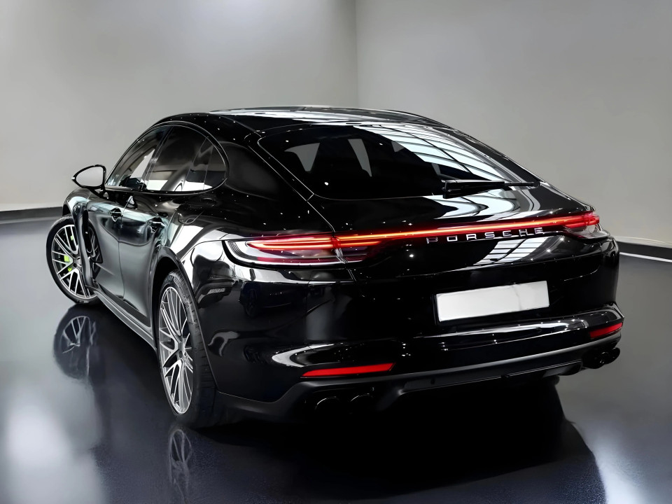 Porsche Panamera 4 E-Hybrid (4)