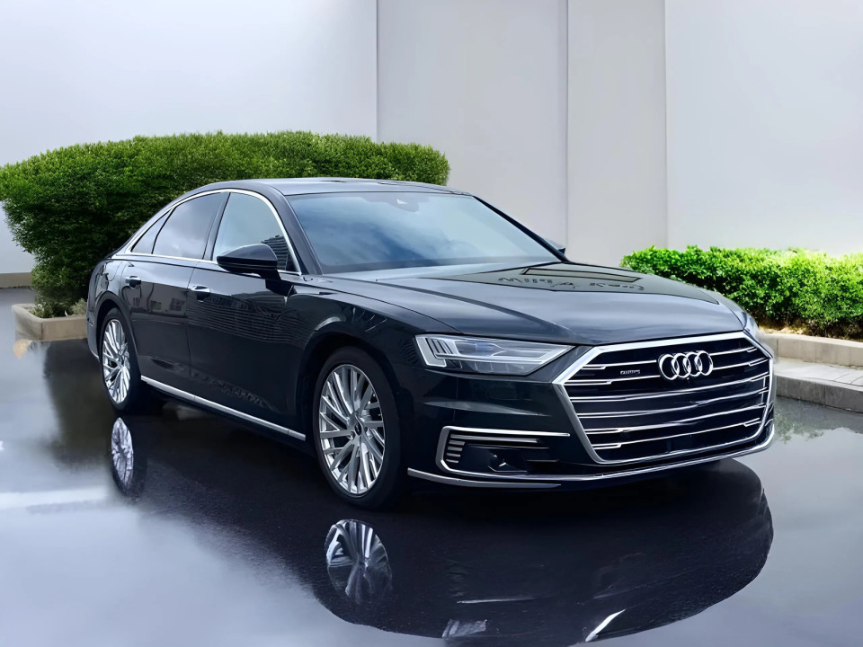 Audi A8 60 TFSI e quattro tiptronic