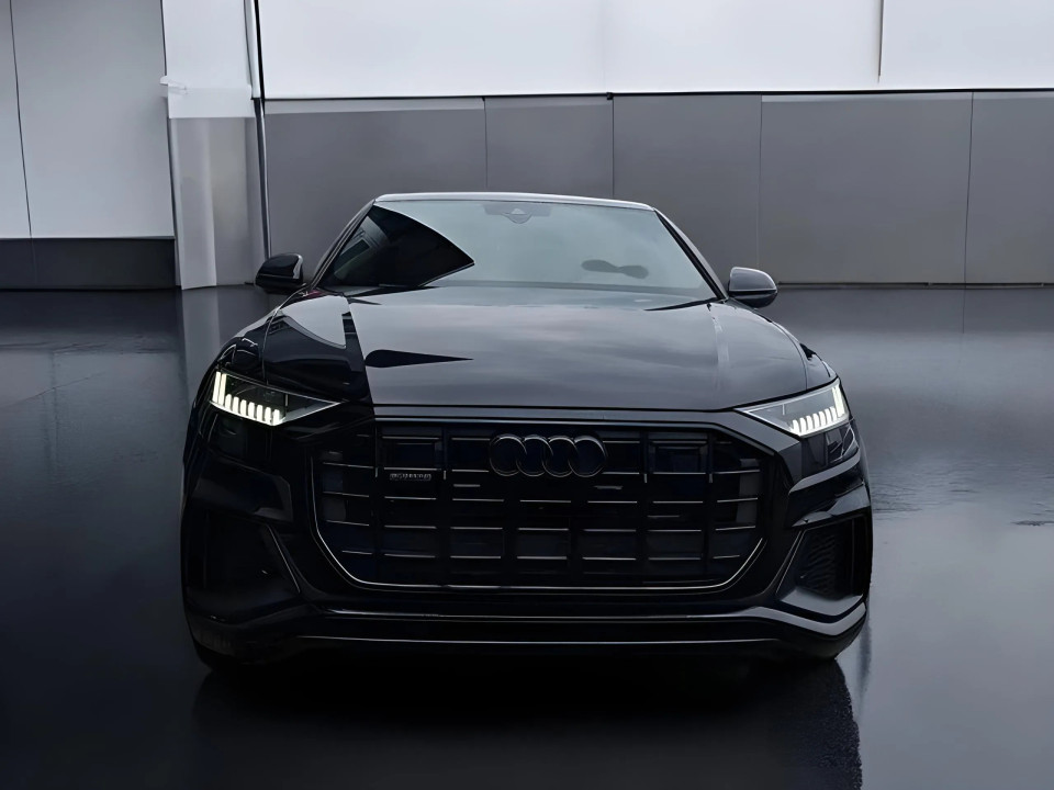 Audi Q8 50TDI quattro tiptronic (2)