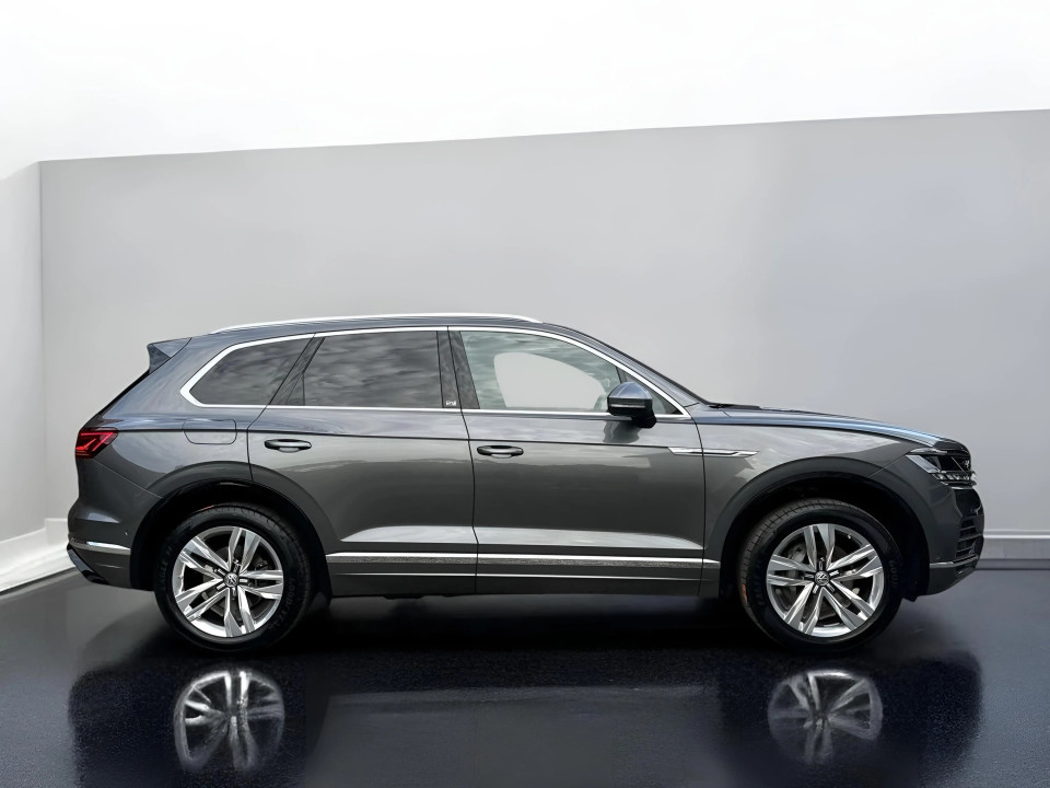 Volkswagen Touareg V6 TDI One Million (4)