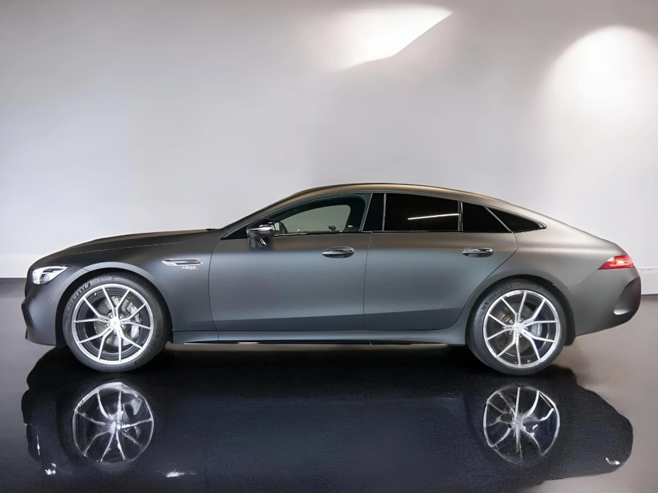 Mercedes-Benz AMG GT-4 53 4MATIC+ - foto 8