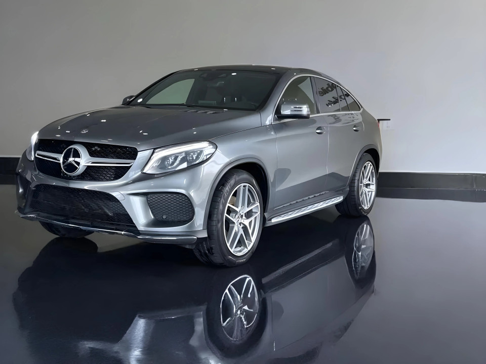 Mercedes-Benz GLE Coupe 350d 4MATIC AMG Line (1)