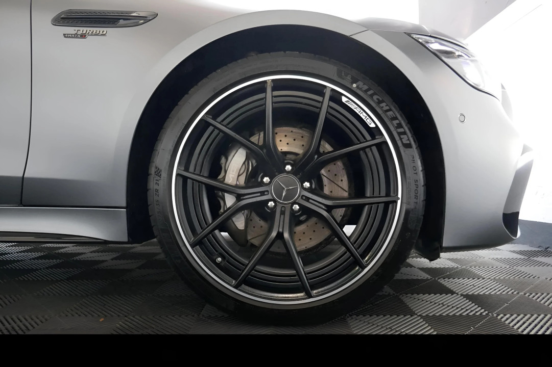 Mercedes-Benz AMG GT-4 43 4MATIC - foto 19