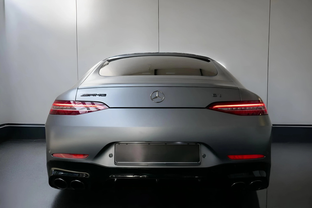 Mercedes-Benz AMG GT-4 43 4MATIC - foto 6