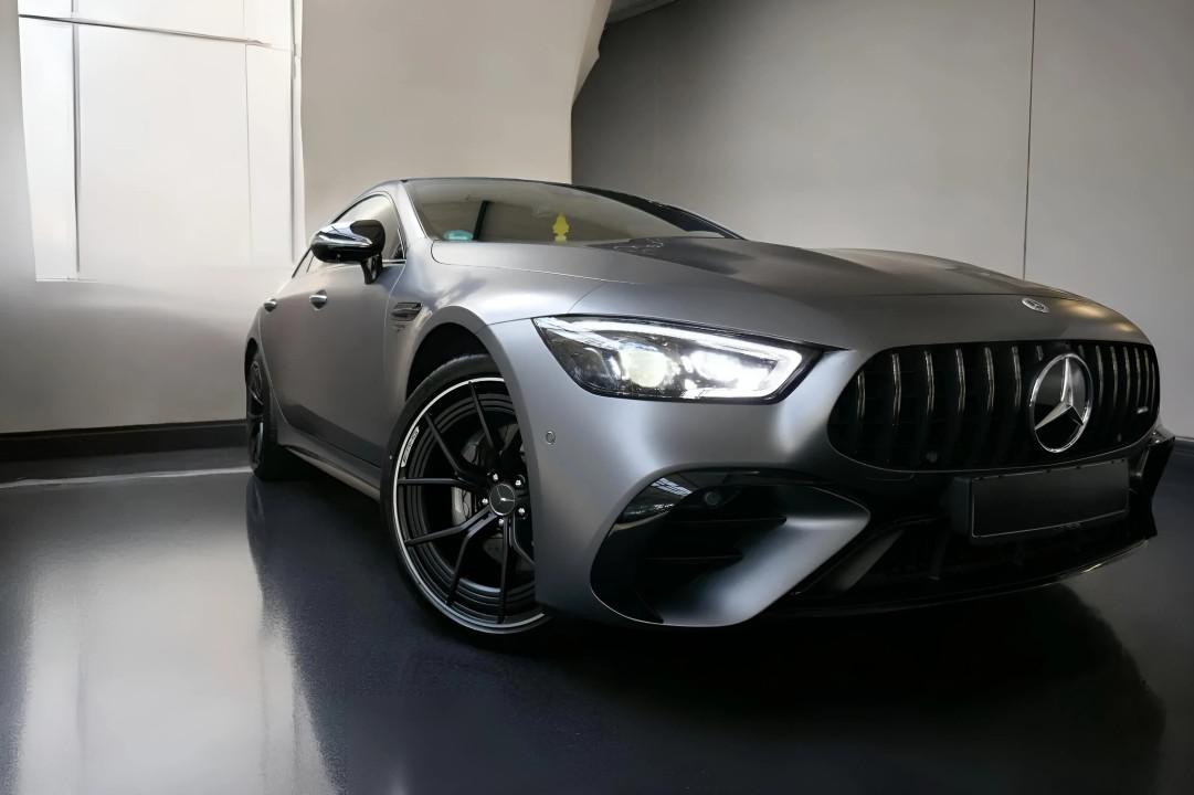 Mercedes-Benz AMG GT-4 43 4MATIC