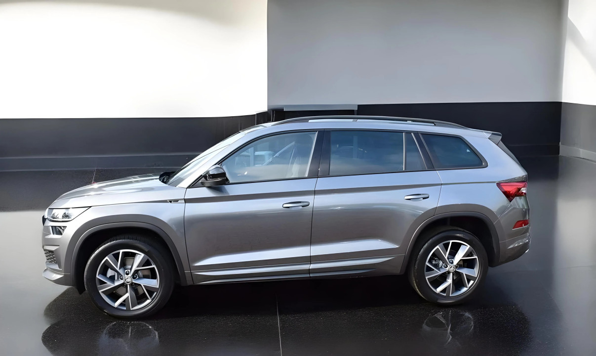 Skoda Kodiaq 2.0TSI 4x4 DSG Sportline - foto 8