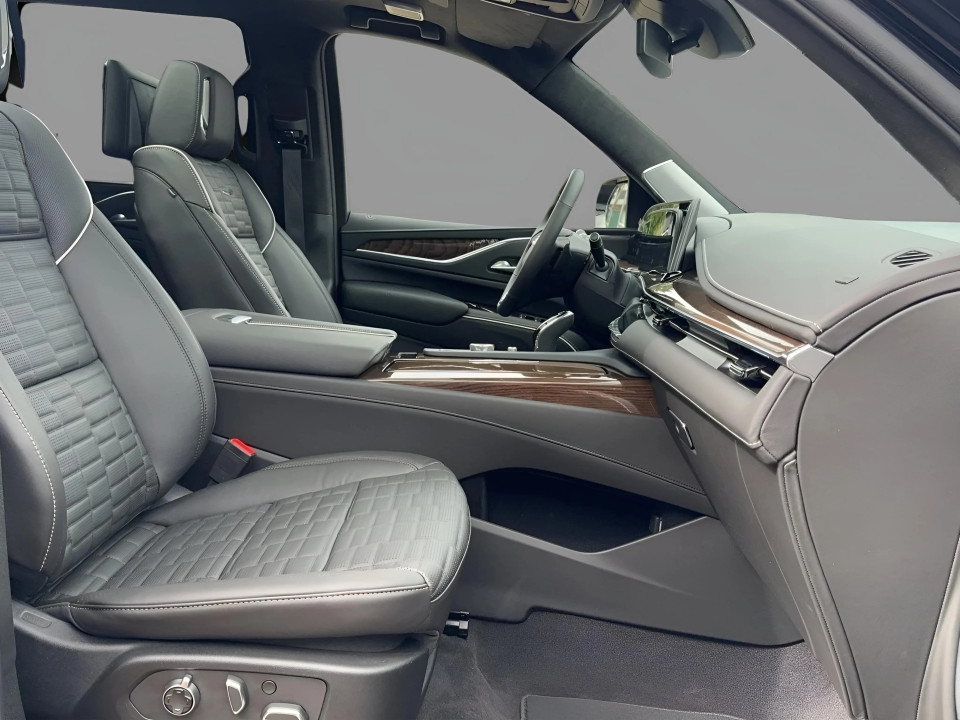 Cadillac Escalade Sport Platinum 6.2 V8 - foto 7