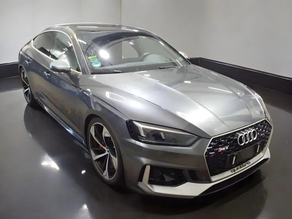 Audi RS5 Sportback 2.9 TFSI (1)