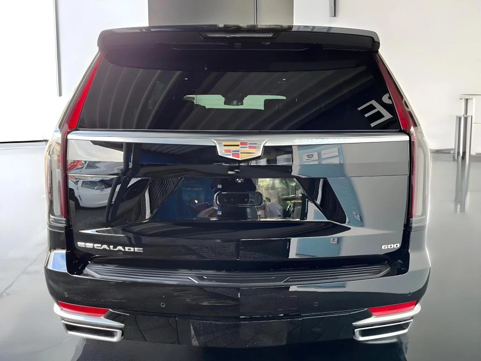 Cadillac Escalade 6.2 V8 Premium Luxury (5)