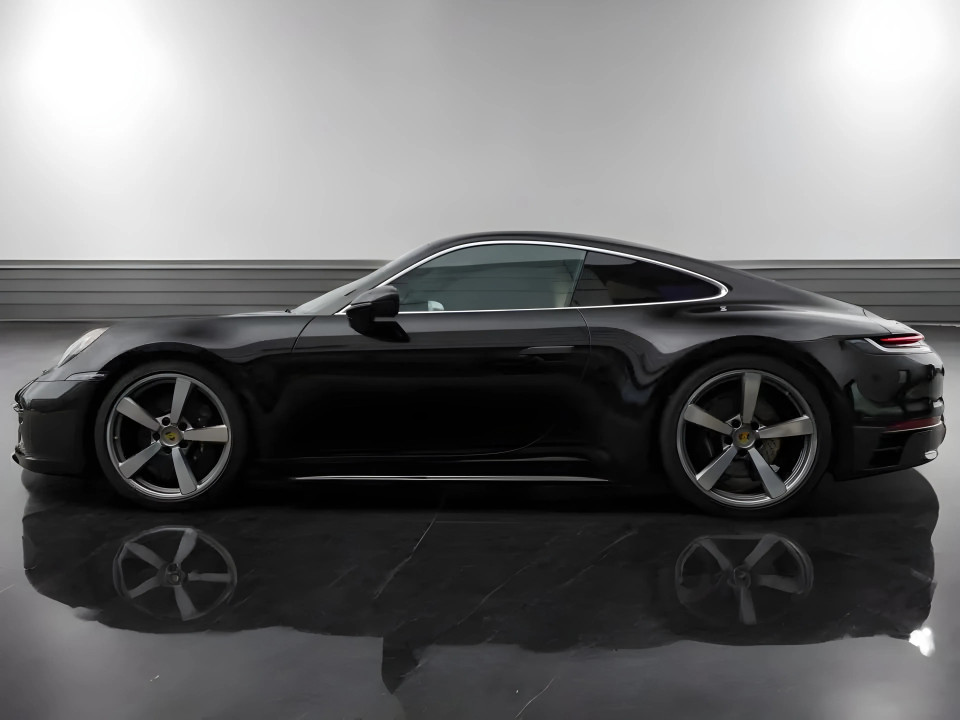 Porsche 911 Carrera 4S (992 I) - foto 6