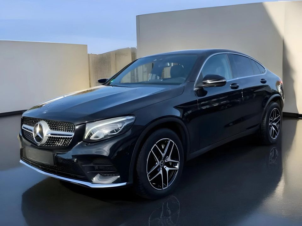 Mercedes-Benz GLC 250 4MATIC AMG Line (1)