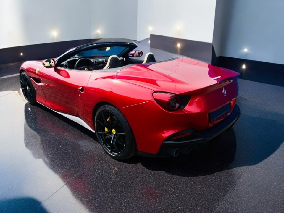 Ferrari Portofino M Cabrio (4)