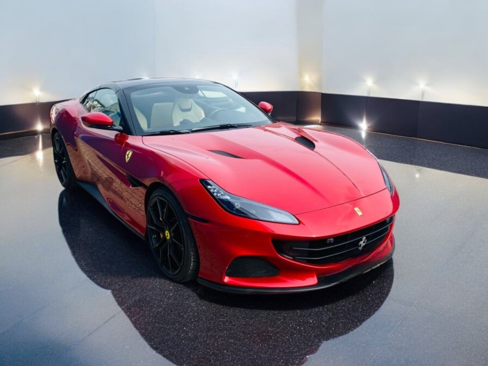 Ferrari Portofino M Cabrio (2)