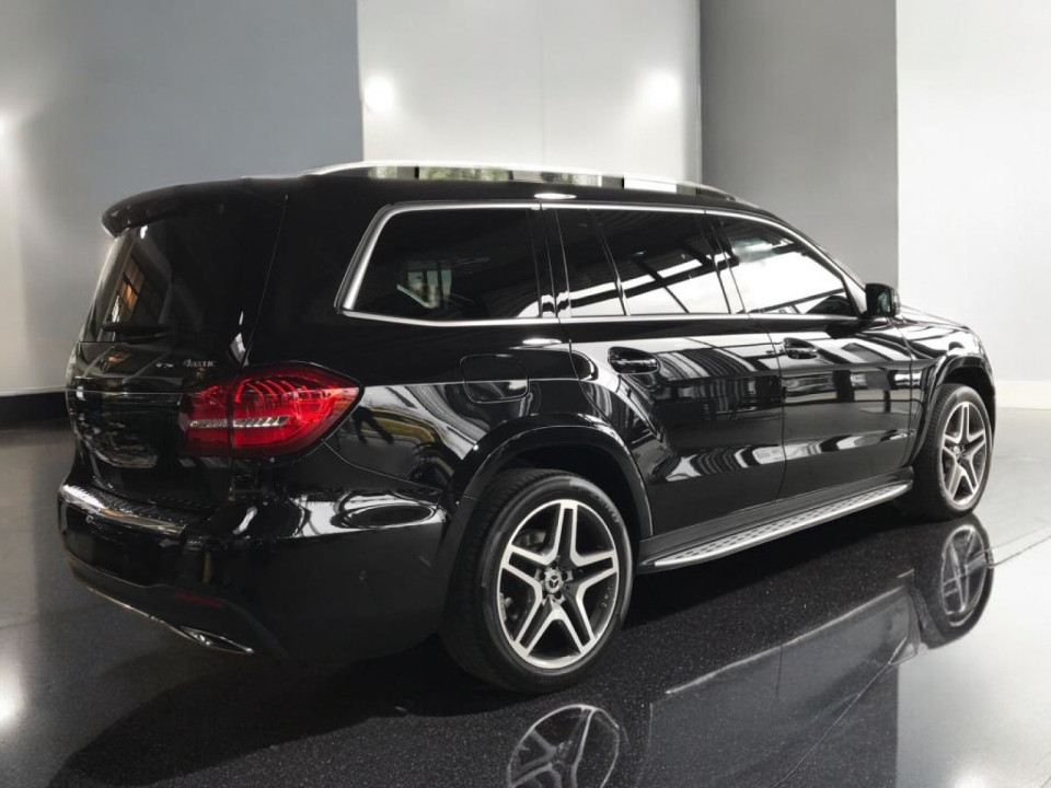 Mercedes-Benz GLS 350 d 4MATIC (2)