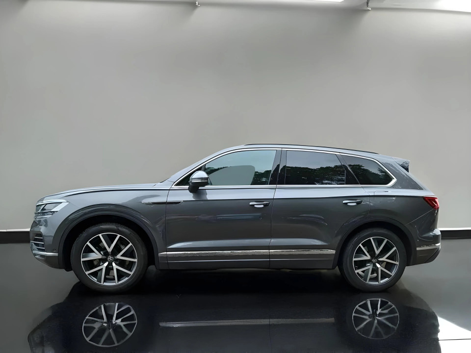 Volkswagen Touareg Elegance eHybrid 4Motion (4)