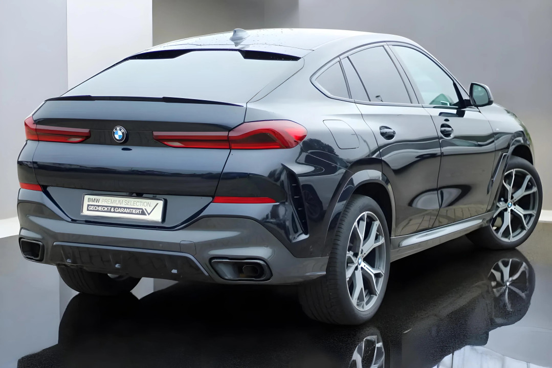 BMW X6 M50d (3)